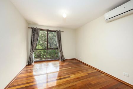 4 Woodglen Place, Cherrybrook, NSW 2126 - Photo 4