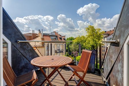 Helle Dachgeschosswohnung mit tollem Schnitt - Foto 5