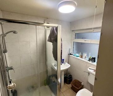 Flat 1, 2 Canterbury Street, Belfast, BT7 1LB - Photo 4