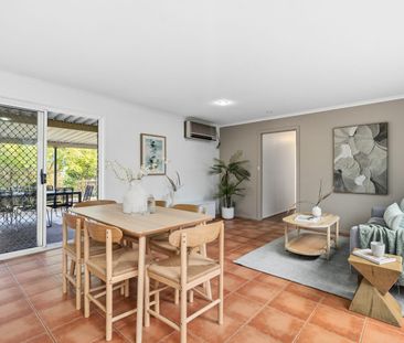 Spacious Family Living in Hallett Cove - Photo 4