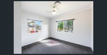 Spacious Four-Bedroom Home. - Photo 2