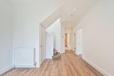 5 bedroom detached house to rent - Photo 5