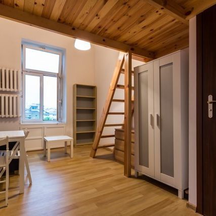 Warszawa Śródmieście, Dobra - Фото 1