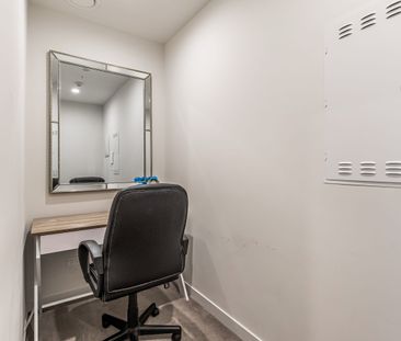 Fully Furnished 1-Bed + Study in Union Green - Photo 6