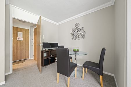 The Newlands, Weston Green Road, Thames Ditton, Surrey, KT7 studio to rent - Photo 4