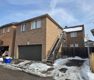 For Lease - 676 Cornell Rouge Boulevard Unit# Rear Coach House, Mar... - Photo 4