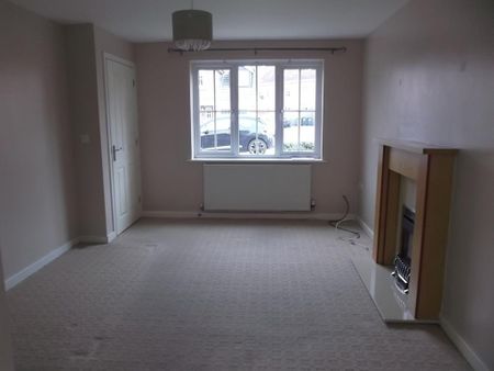 3 bedroom detached house to rent - Photo 2