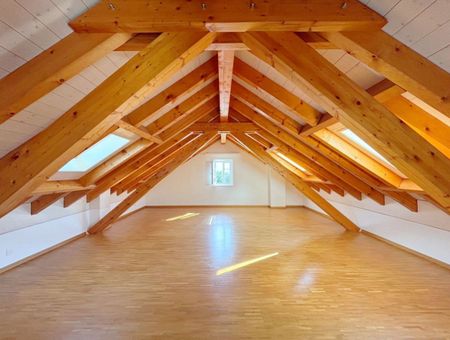 Appartement de 6,5 pièces en attique à Savigny - Photo 2