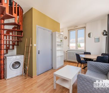 Un lumineux 2 pièces en duplex Centre / Rue du 22 Novembre - Photo 2