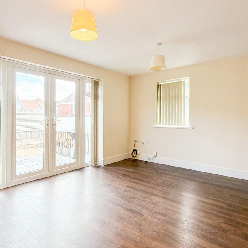 2 bedroom House To Let - Photo 1