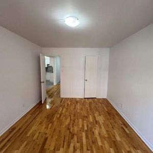 1 CH - 1 SDB - Laval - $1,100 /mo - Photo 2