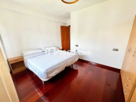 Piso en alquiler en Vialia - Photo 3