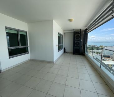 Fantastic Apartment With Great Views - Photo 4