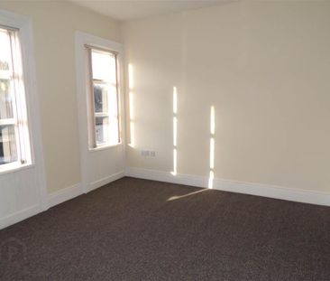 13 Belfast Road, Comber, BT23 - Photo 4