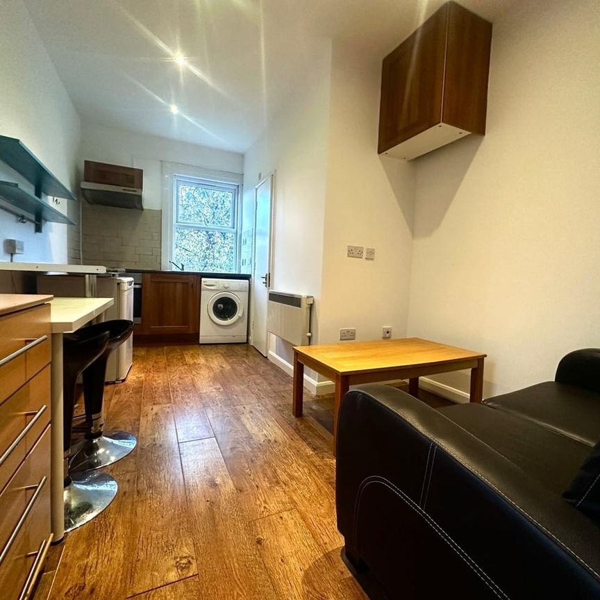 1 Bed Flat, Stanhope Gardens, N4 - Photo 1