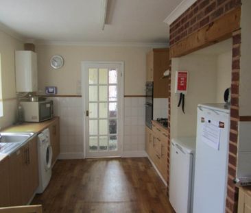 1 bed house / flat share to rent in Pinhoe Road, Exeter, EX4 - Photo 4