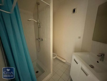 Location Appartement 1 pièce 20m² TOURS 37100 - Photo 2