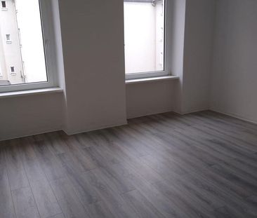 3-Zimmer Wohnung in Germanenstr. 102, Wuppertal-Oberbarmen! - Photo 1
