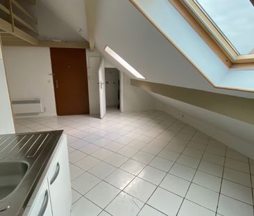 Location Appartement 1 pièce 19m² - Photo 1