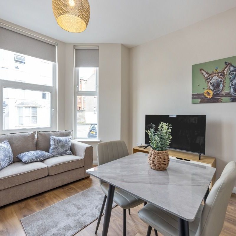 Apt 1, 27 Camden Street, Belfast BT9 6AT - Photo 1