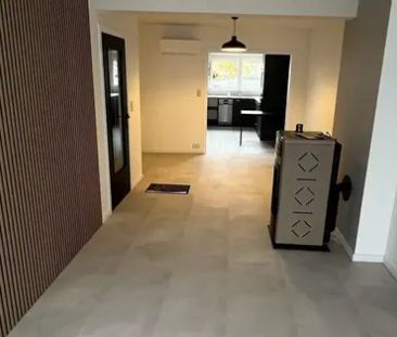 Volledig vernieuwde, energiezuinige bel-étagewoning. Huur €7 - Foto 4