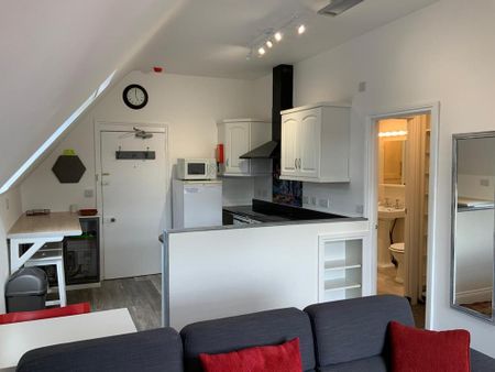1 bedroom flat to rent - Photo 4