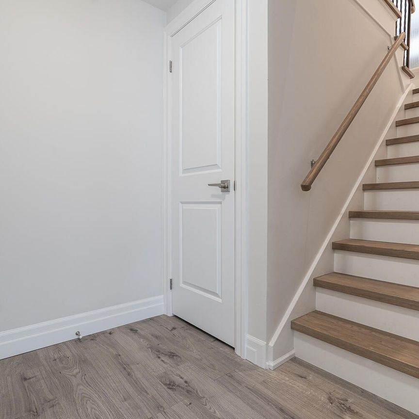 For Lease - 53 Heathview Avenue, Toronto, Ontario - Photo 1