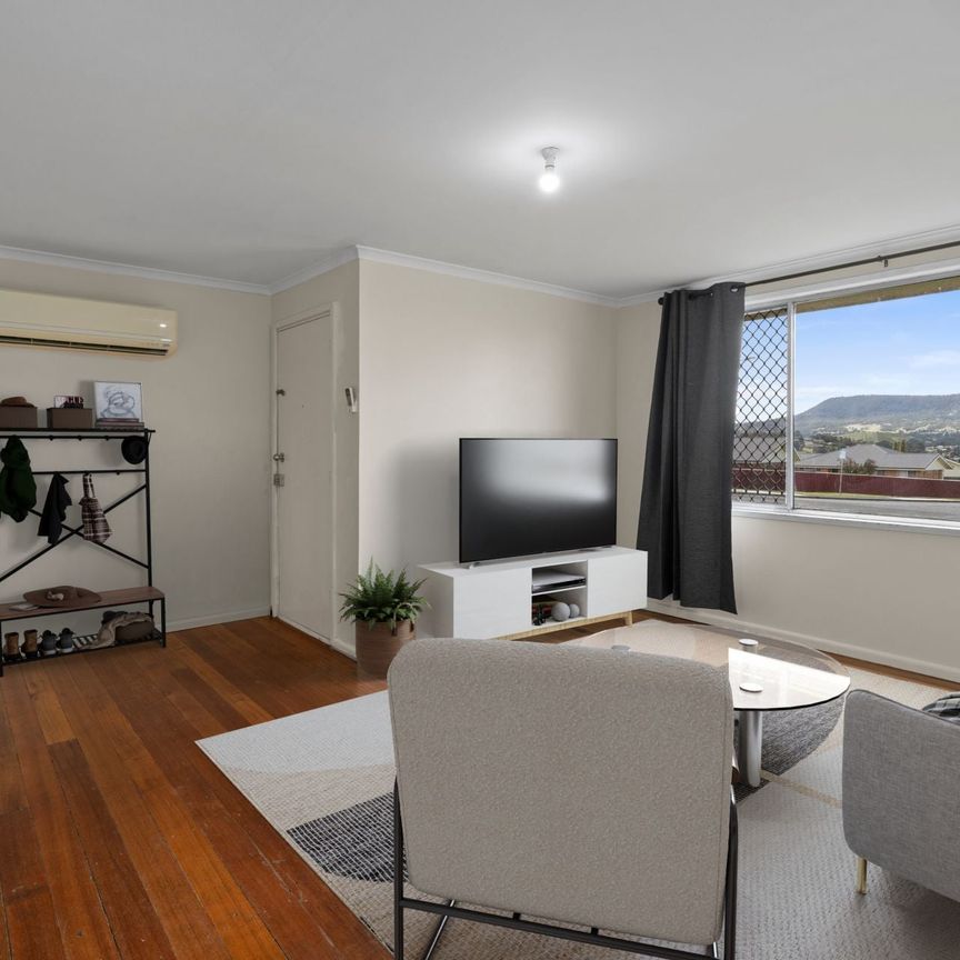 Light Filled 3 Bedroom Bridgewater Home - Photo 1