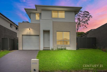 Great Location &vert; Pergola &vert; Ready to Move in - Photo 3