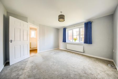 3 bedroom detached house to rent - Photo 4
