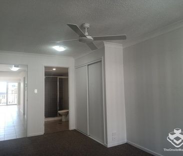 Lovely Unit in a Central Location - Photo 5