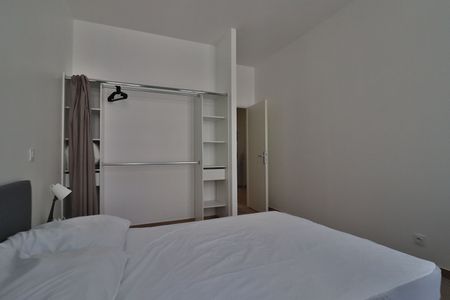 Apartment - Photo 4