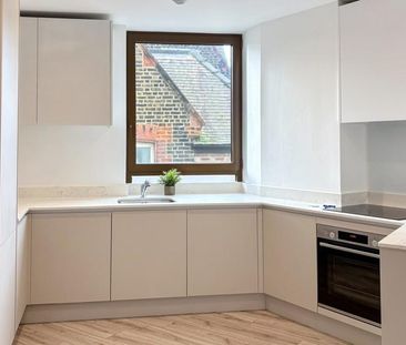 2 bedroom flat to rent - Photo 6