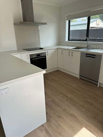 Sunny townhouse for Rent in Levin - Photo 4