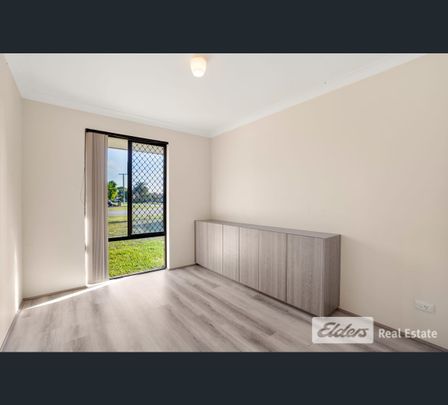 6 Kopai Crescent, Waikiki, WA 6169 - Photo 1