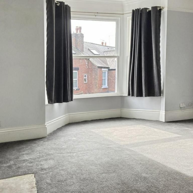 5 bedroom end of terrace house to rent - Photo 1