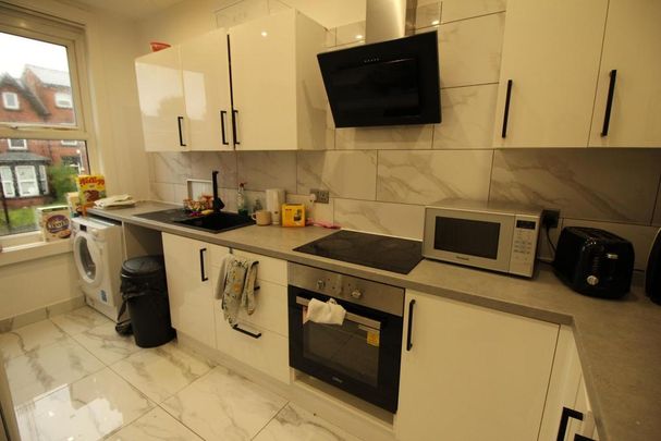 5 bedroom house to rent - Photo 1