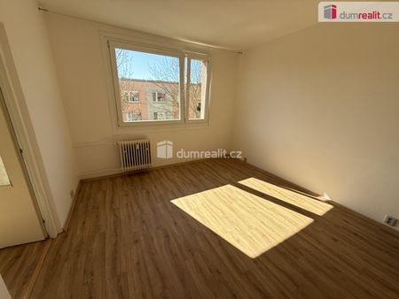 Pronájem bytu 2+kk 36 m² - Fotografie 4
