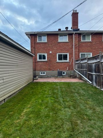 For Lease - 865 Woodroffe Avenue, McKellar Heights - Glabar Park and Area, Ontario - Photo 4