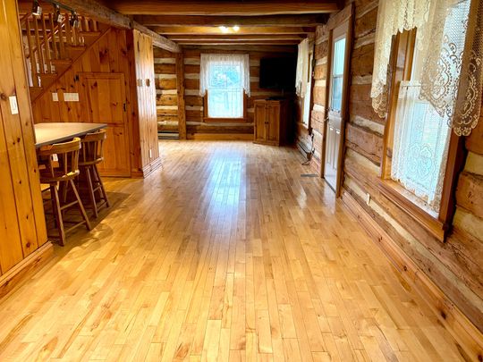 For Lease - 324097 THE GLEN Road, West Grey, Ontario - Photo 1