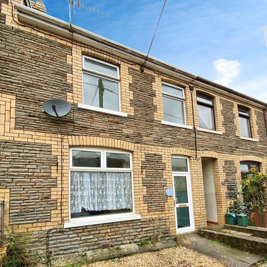 Garden Street, Llanbradach, Caerphilly - Photo 1