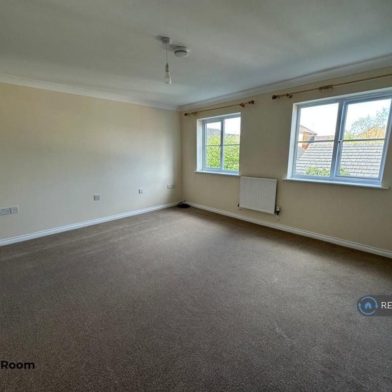 4 bedroom terraced house to rent - Photo 1