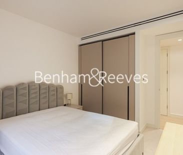 2 Bedroom flat to rent in Lincoln Square, 18 Portugal Street, WC2A - Photo 2