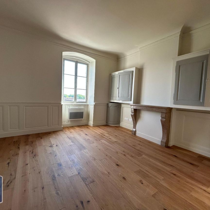 Location Appartement 3 pièces 89m² DOLE 39100 - Photo 1
