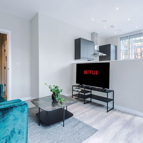 Bold Street - Photo 1