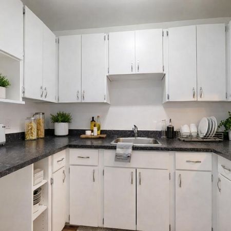 5 ½ LIBRE IMMÉDIATEMENT À CHARLESBOURG - Photo 3