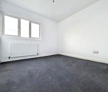 Warwick Place, Peterlee, Durham, SR8 2HA - Photo 3