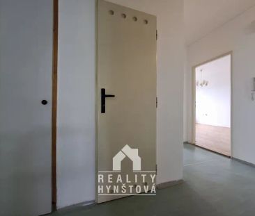 Pronájem pěkného bytu 2+1 s příjemným výhledem, šatnou a 2x balkon,... - Photo 5