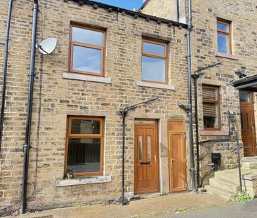 2 bedroom terraced house to rent - Photo 4