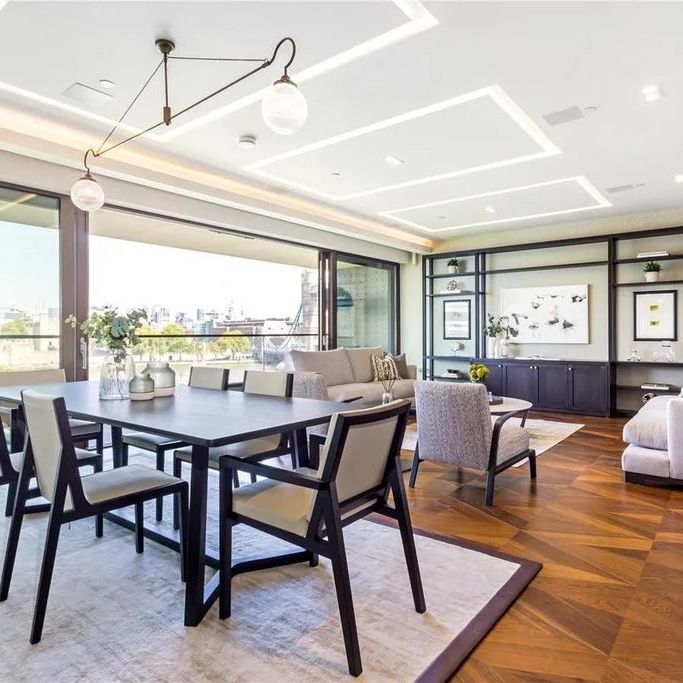 4 bedroom flat to rent - Photo 1